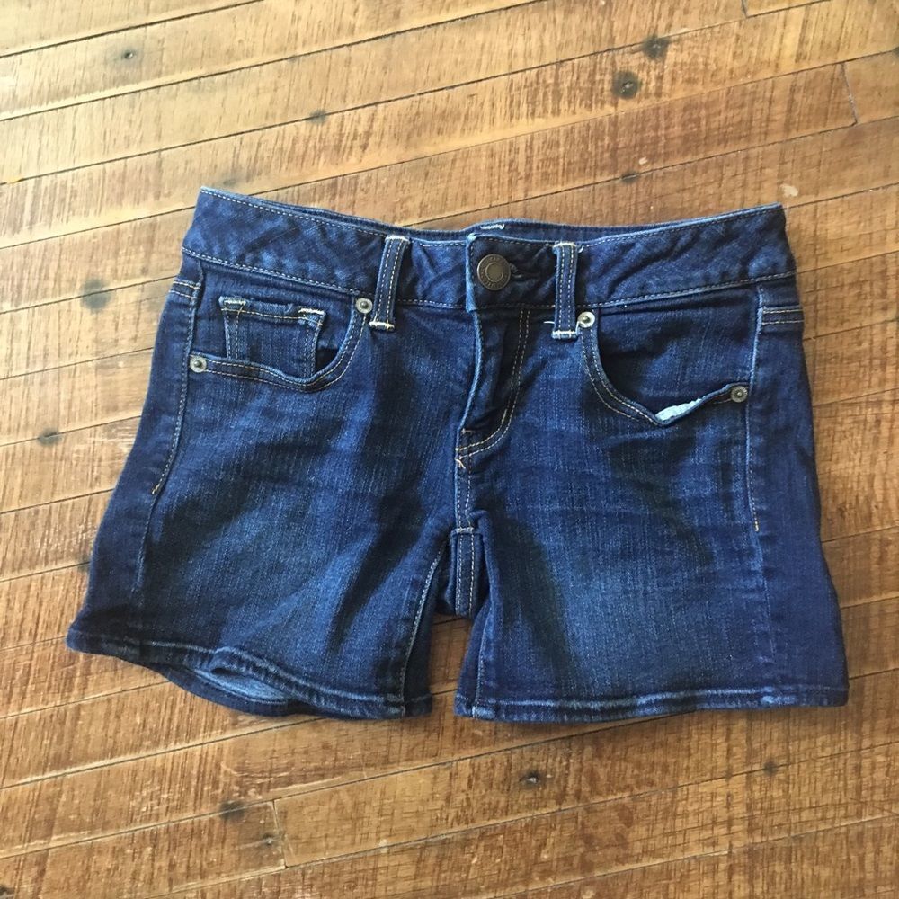 AEO denim stretchy dark wash classic size 2 denim shorts
